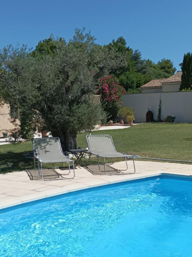 Chambre D'Hote Au Coeur Des Alpilles Mouries Kültér fotó